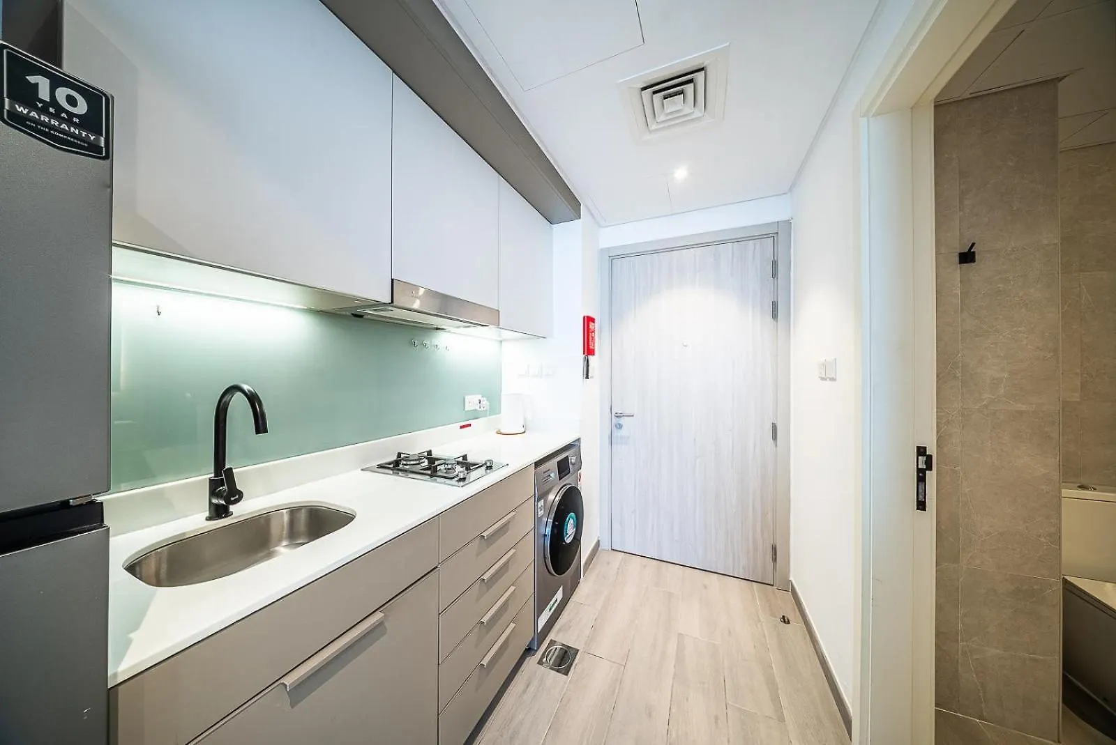 Studio In Dubai Production City 0*,  Emirati Arabi Uniti